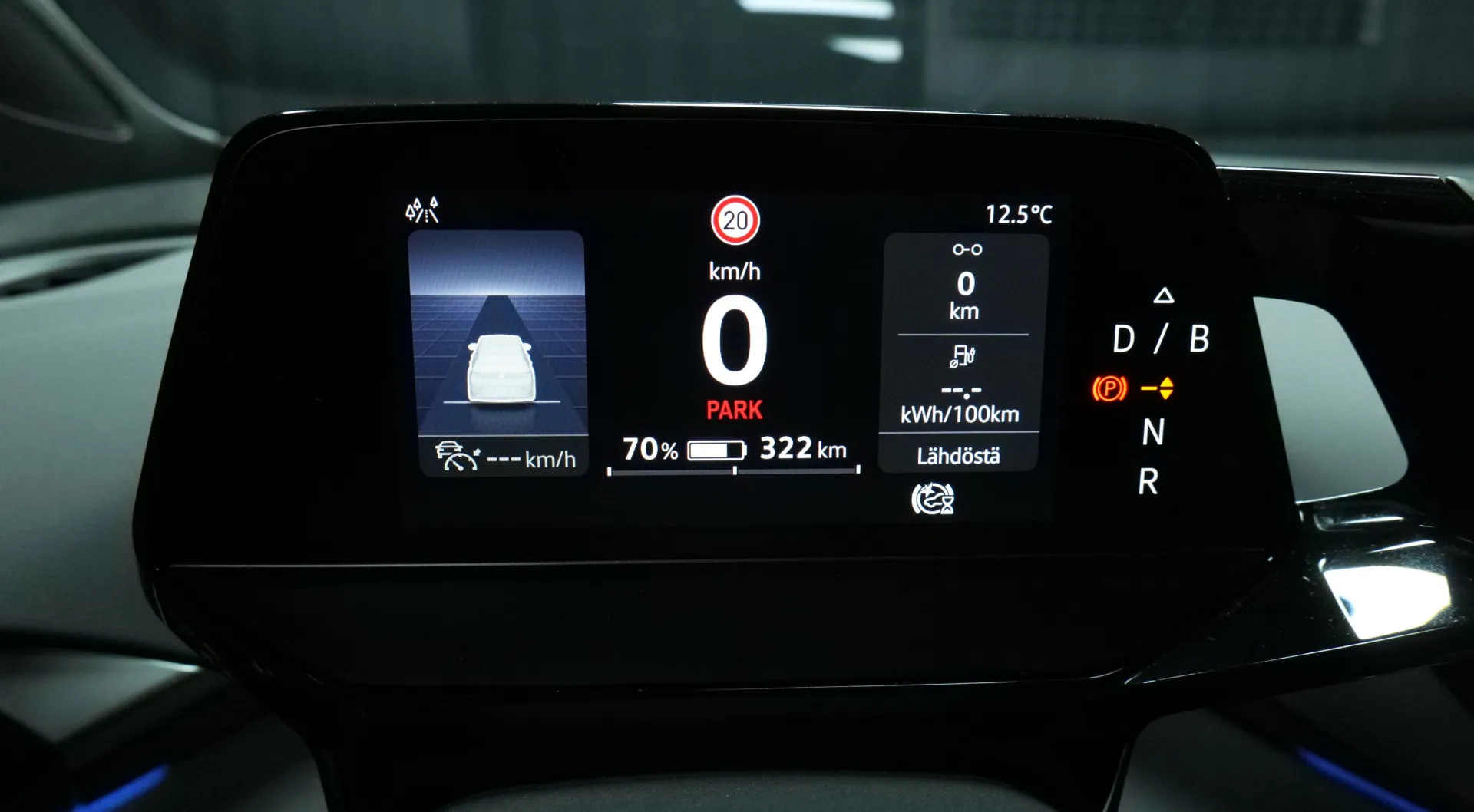 Autokuva 6 - ZOZ-728