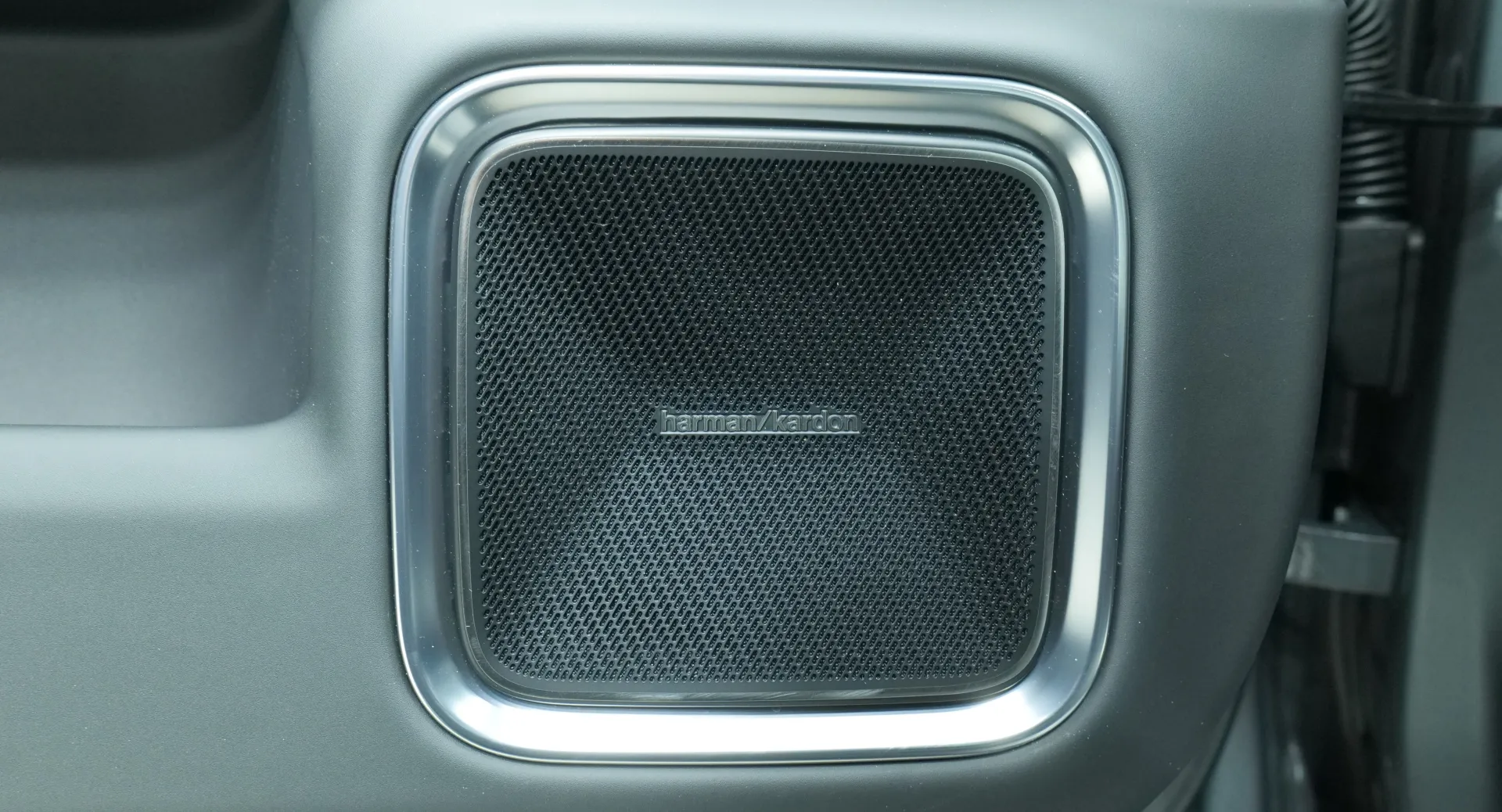 Autokuva 11 - ZPH-532