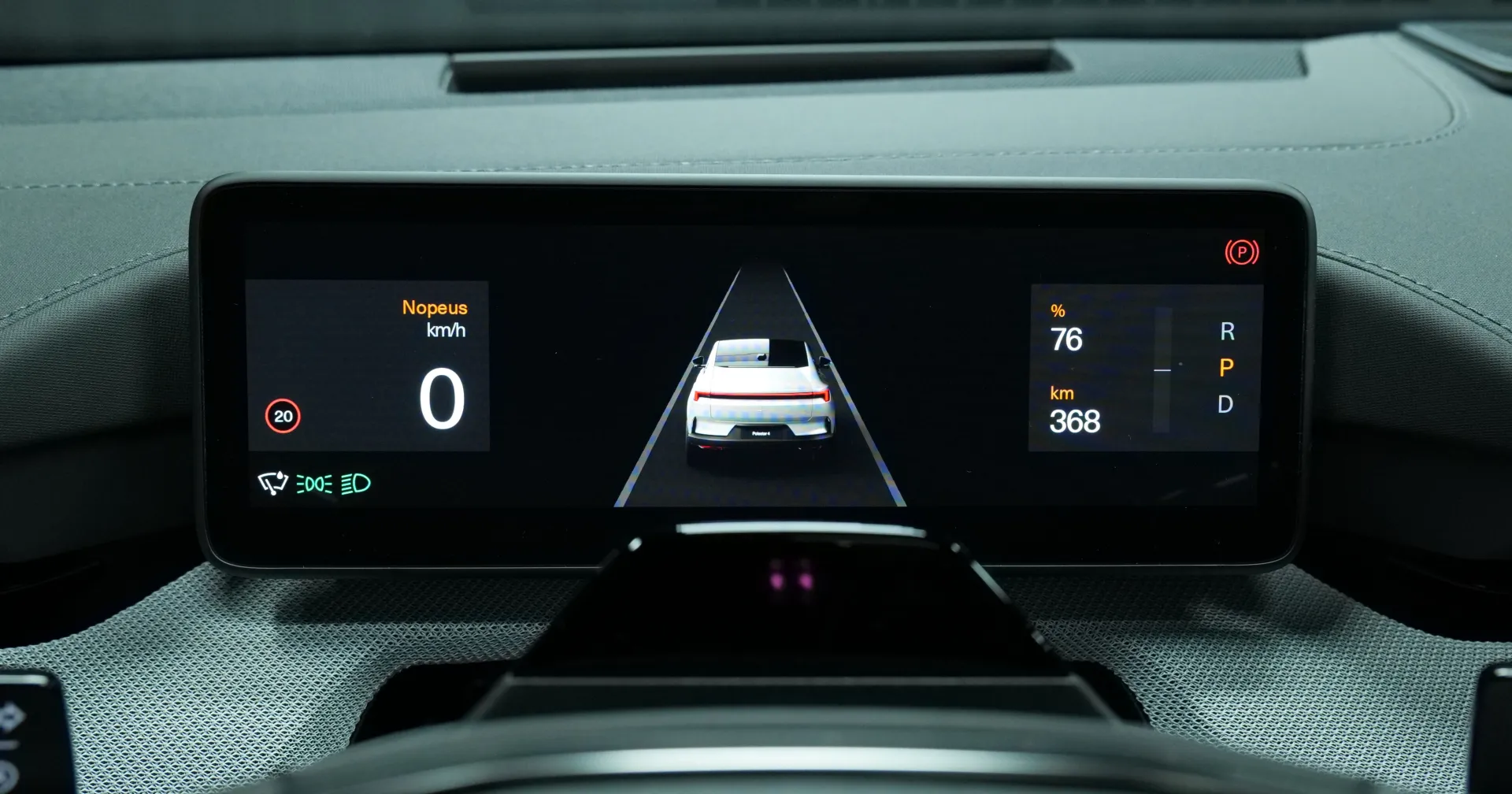 Autokuva 6 - ZPH-532