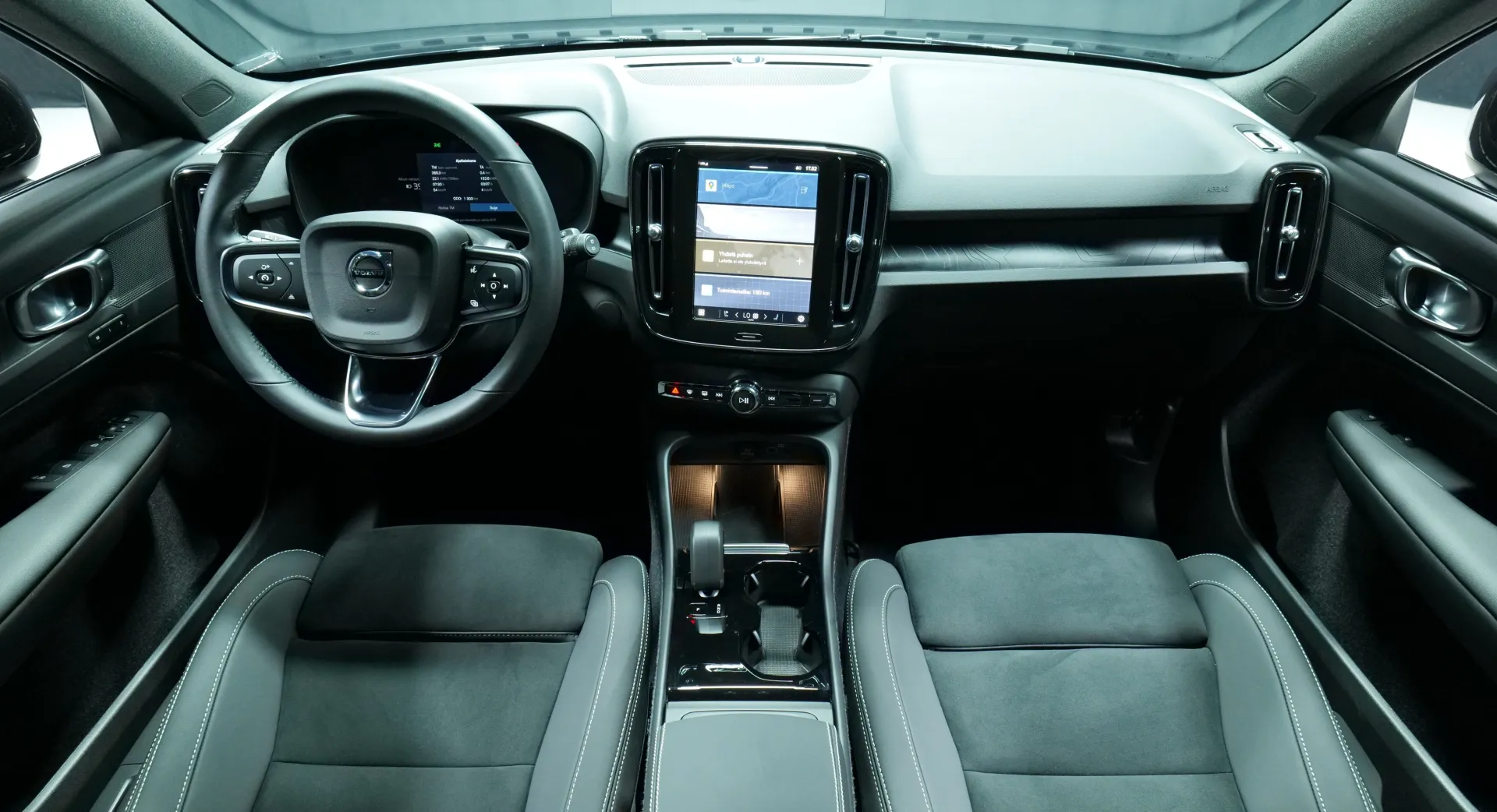 Autokuva 13 - ZPJ-165