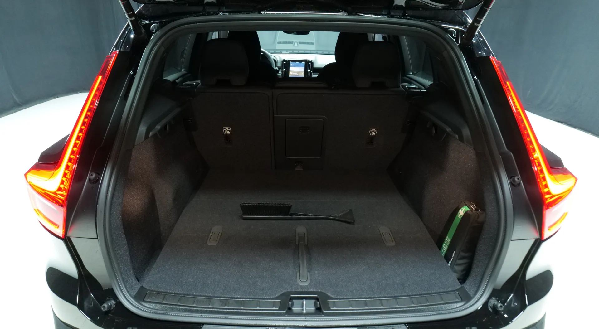 Autokuva 16 - ZPJ-165