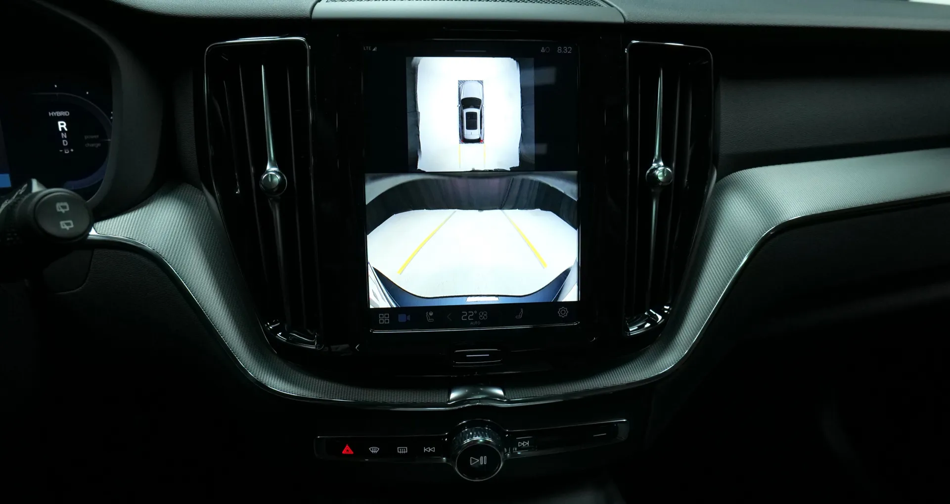 Autokuva 7 - ZPL-581