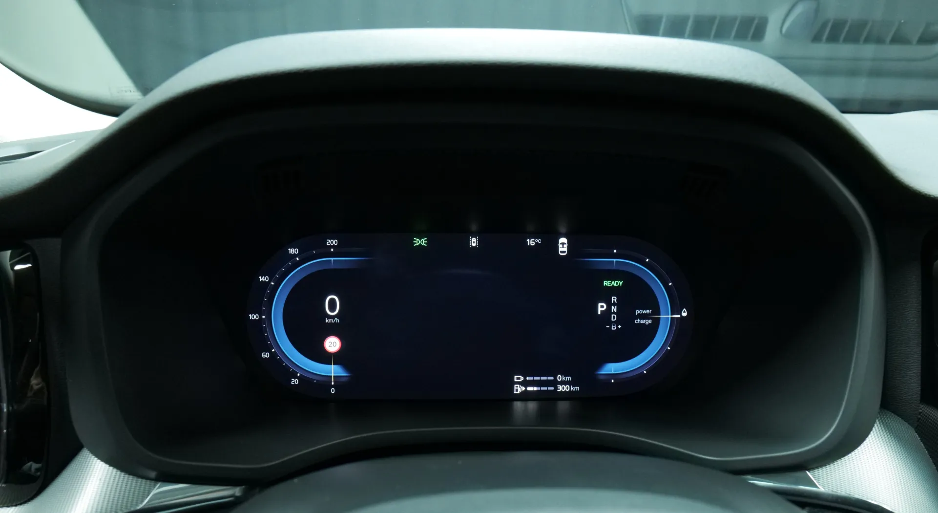 Autokuva 6 - ZPL-581