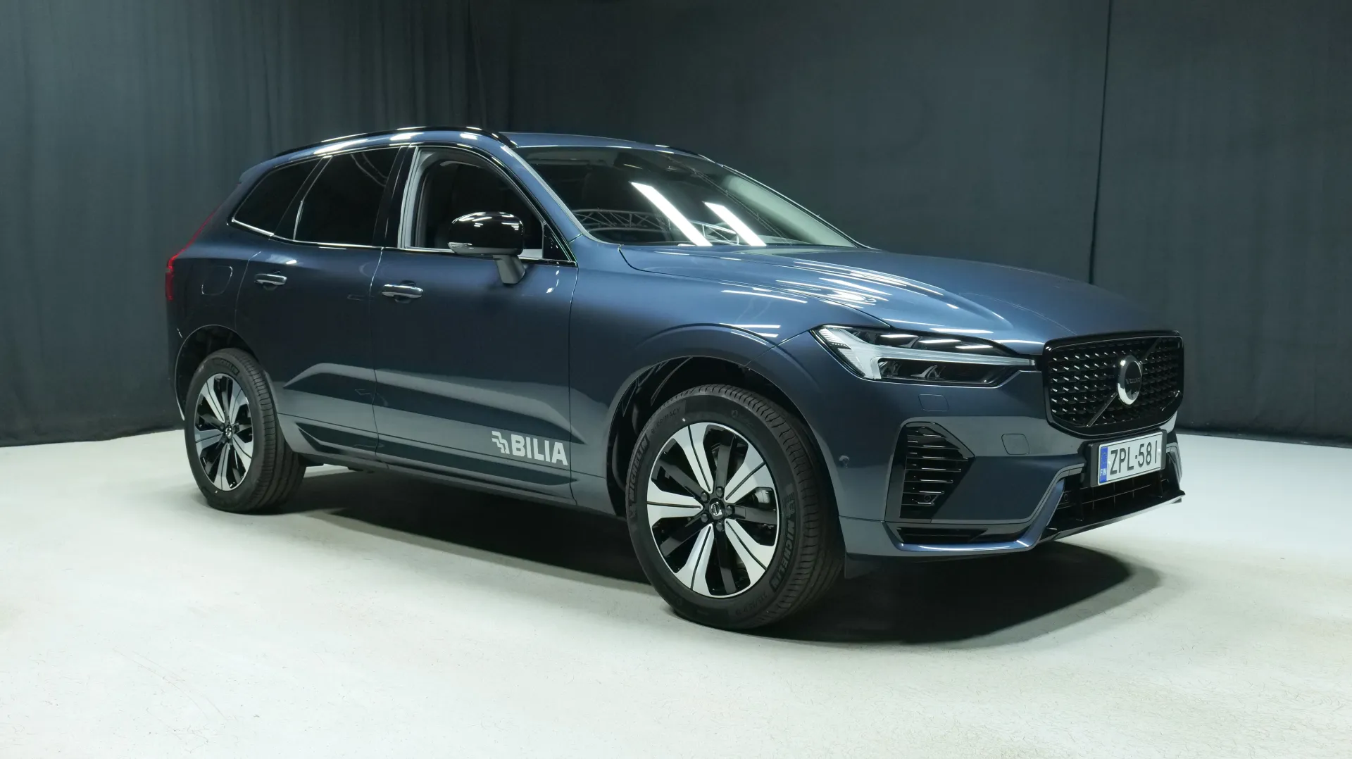 Autokuva 5 - ZPL-581