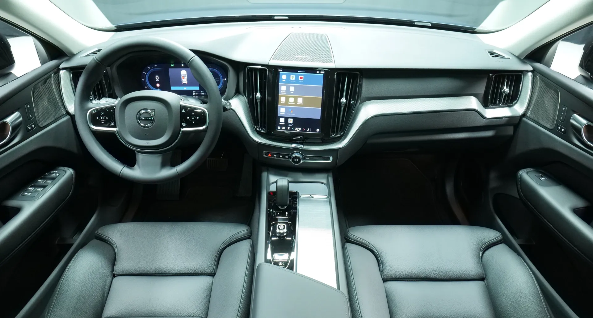 Autokuva 14 - ZPL-581