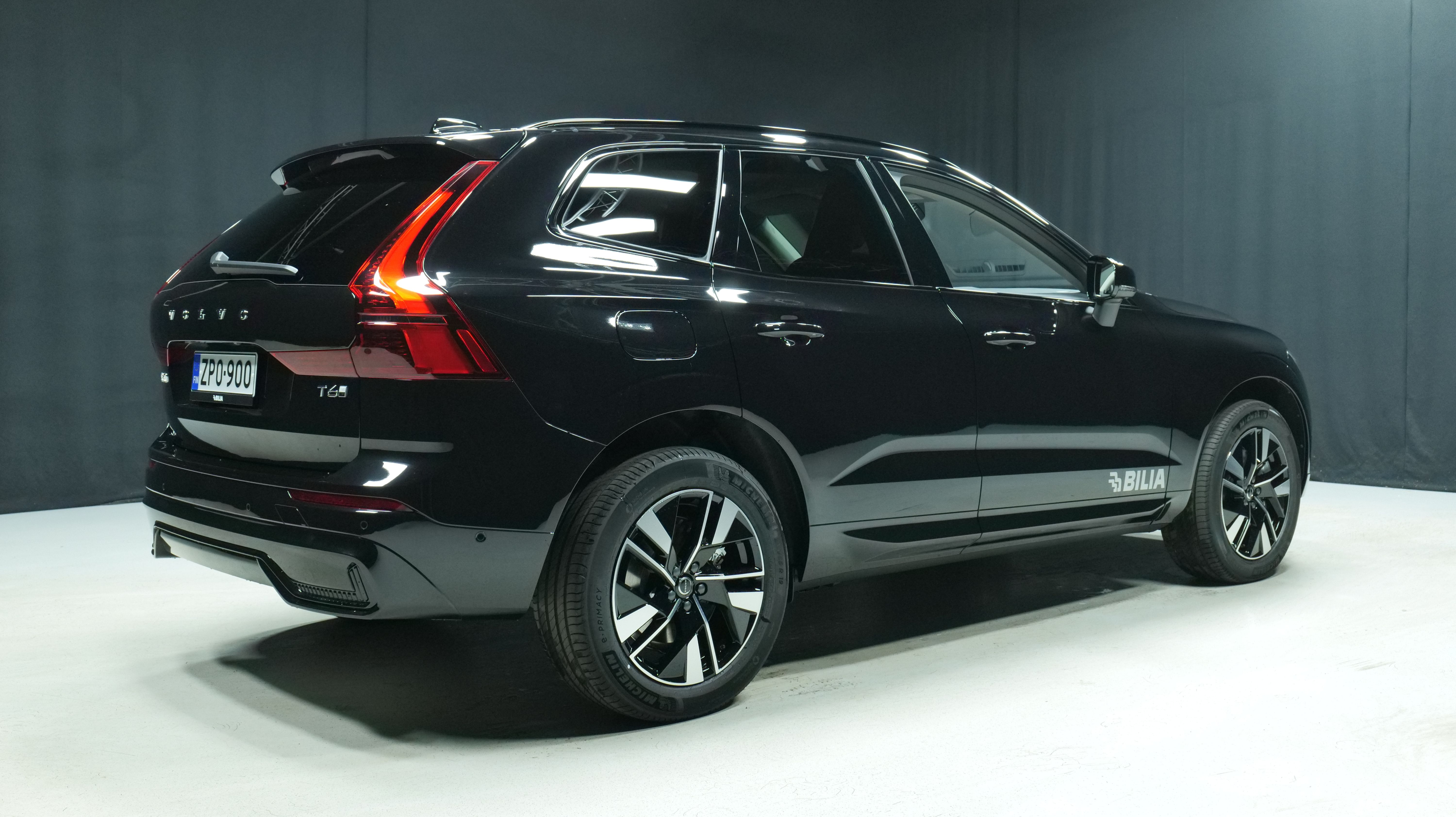 Volvo XC60 T6 AWD Long Range Plus Dark 2026, kuva 3/18