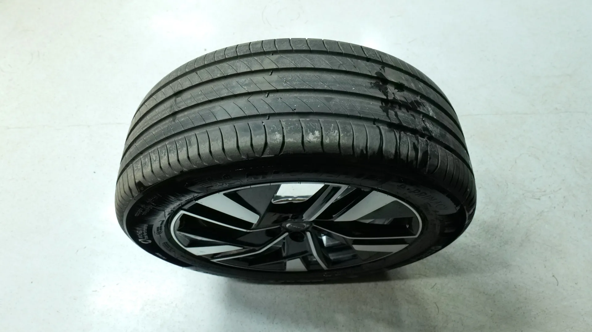 Autokuva 20 - ZPP-495