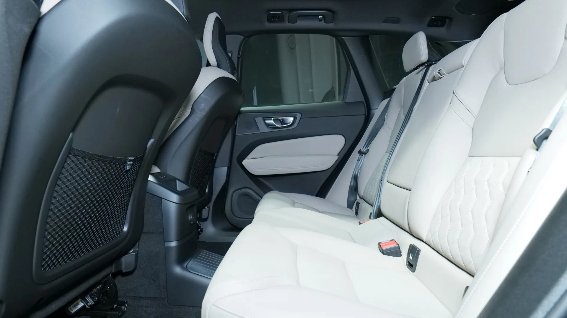 Autokuva 16 - ZPP-495