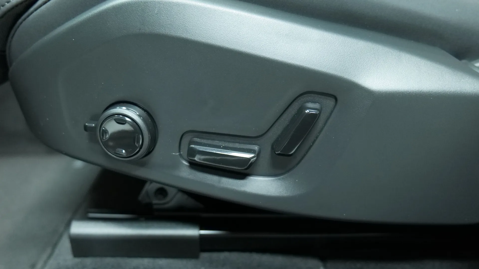 Autokuva 15 - ZPP-496