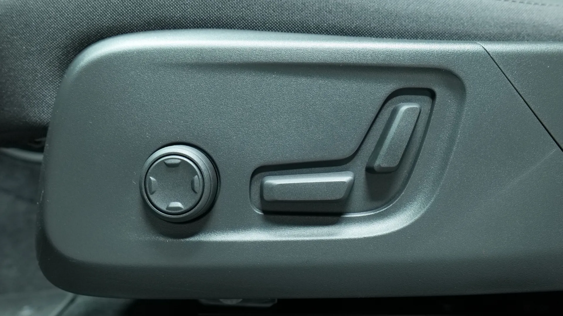 Autokuva 11 - ZPU-752