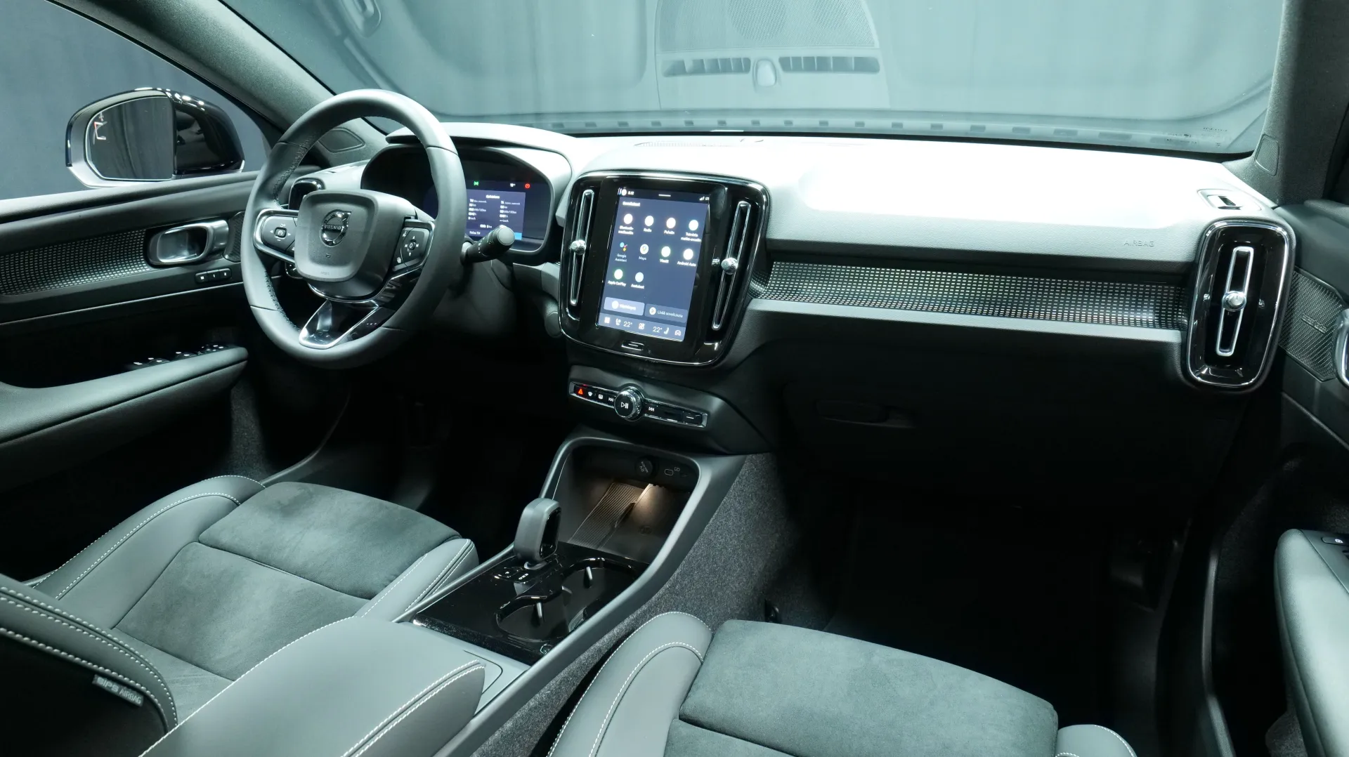 Autokuva 19 - ZPV-951