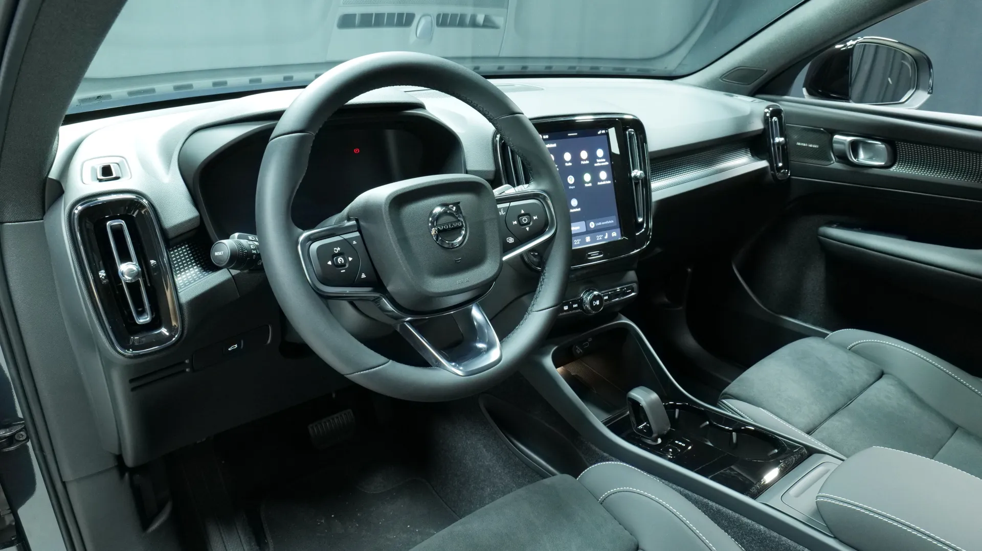 Autokuva 13 - ZPV-951