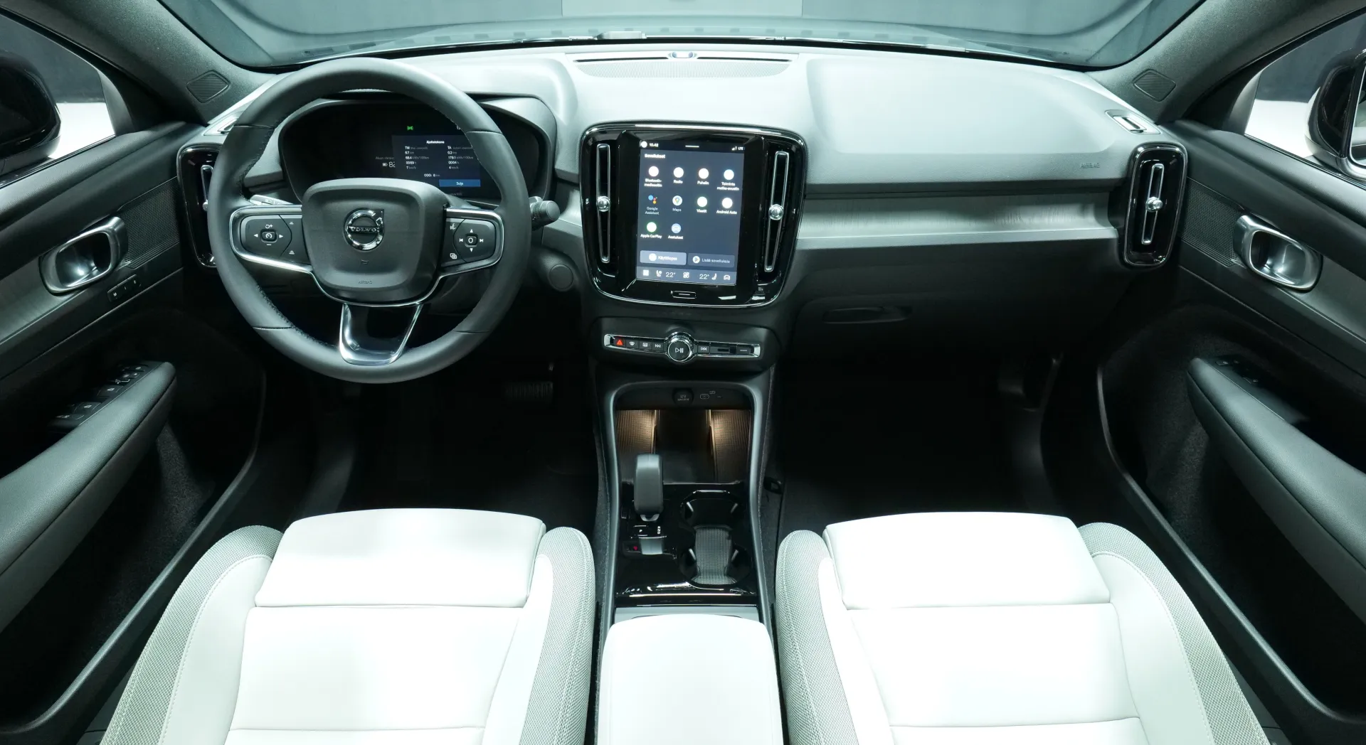 Autokuva 13 - ZPV-956