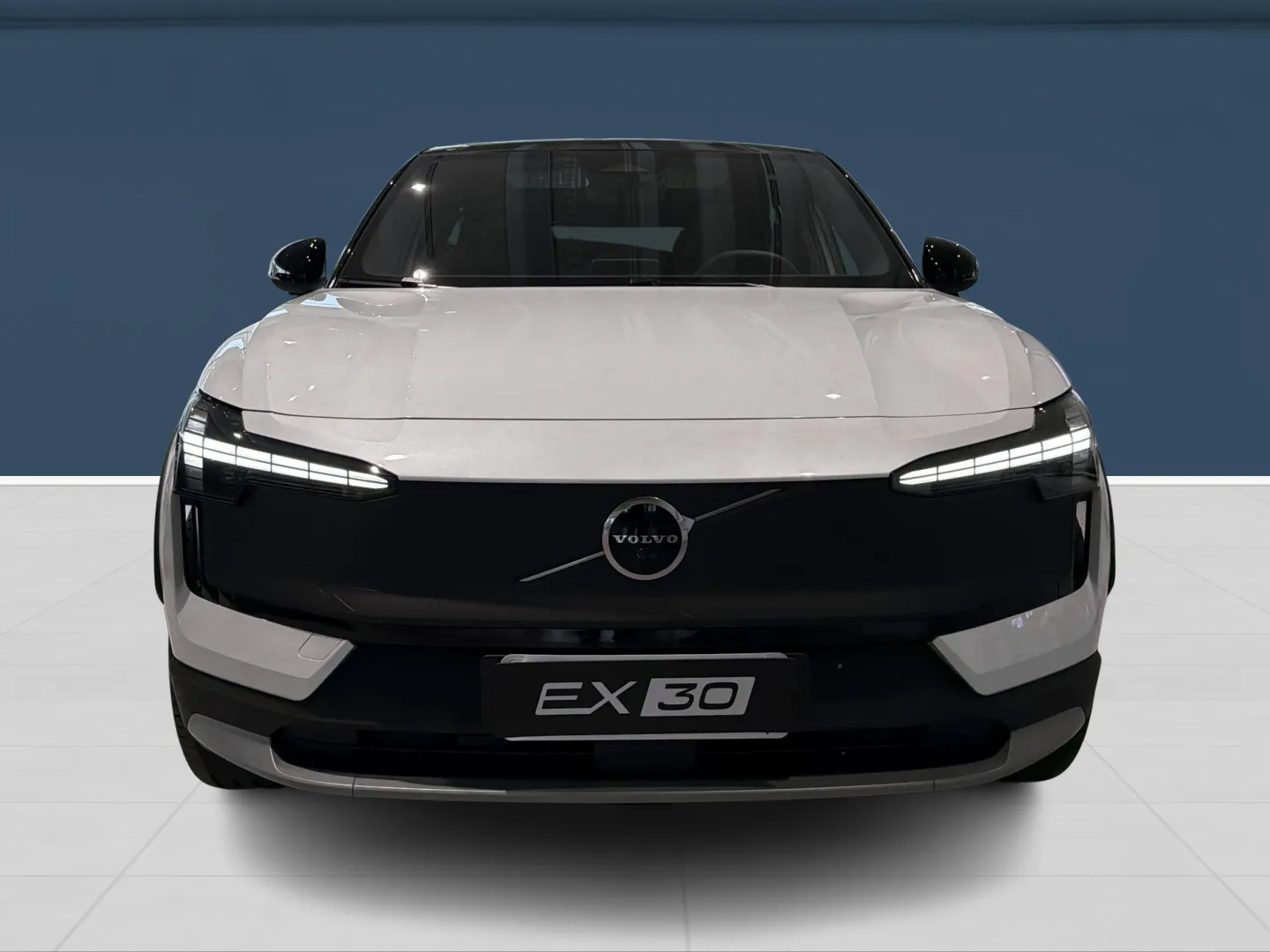 Autokuva 2 - ZPX-715