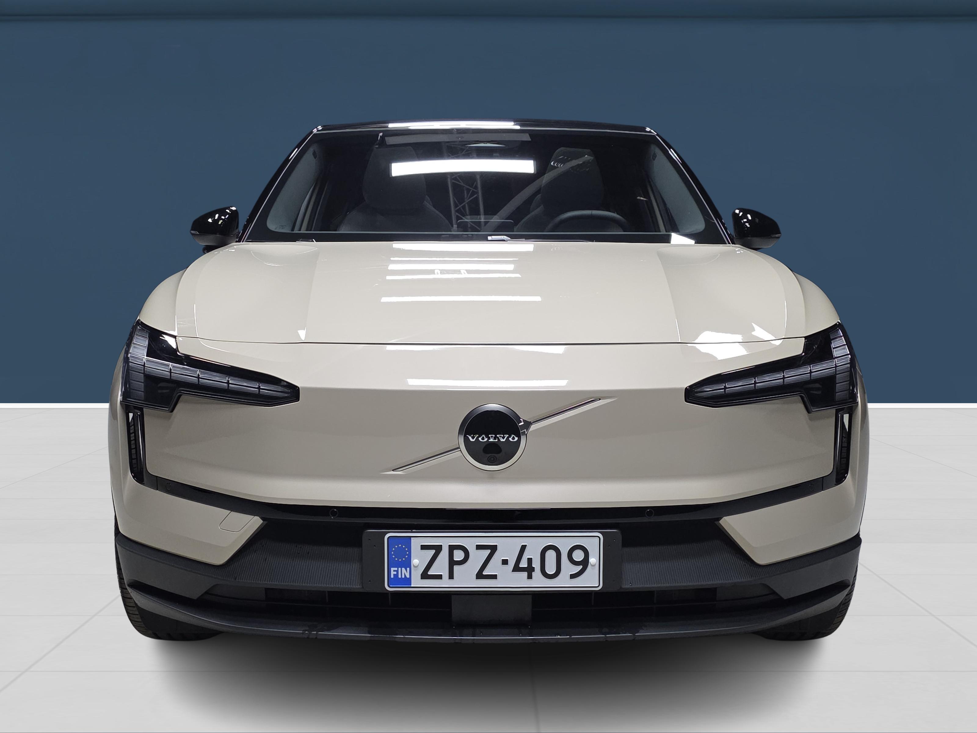Volvo EX30 Twin Performance Ultra 2026, kuva 2/15