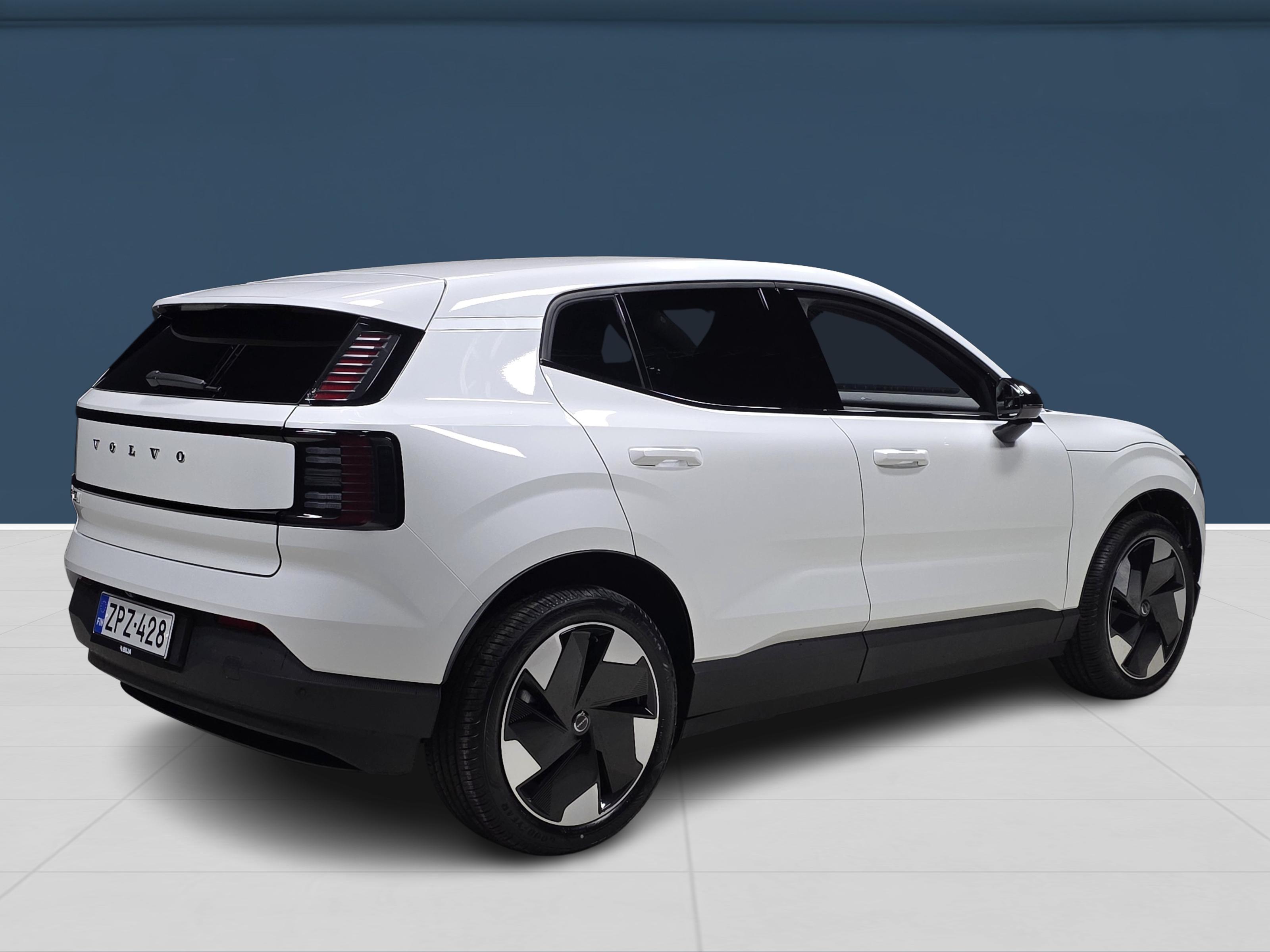 Volvo EX30 Twin Performance Plus 2026, kuva 4/14