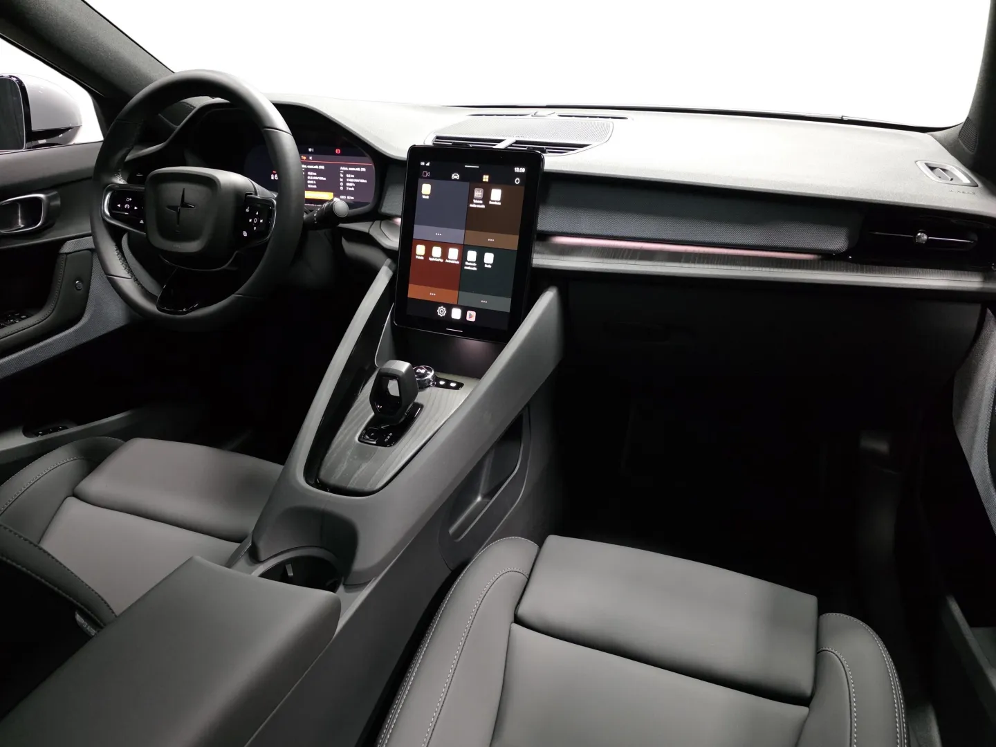 Autokuva 16 - ZRA-474