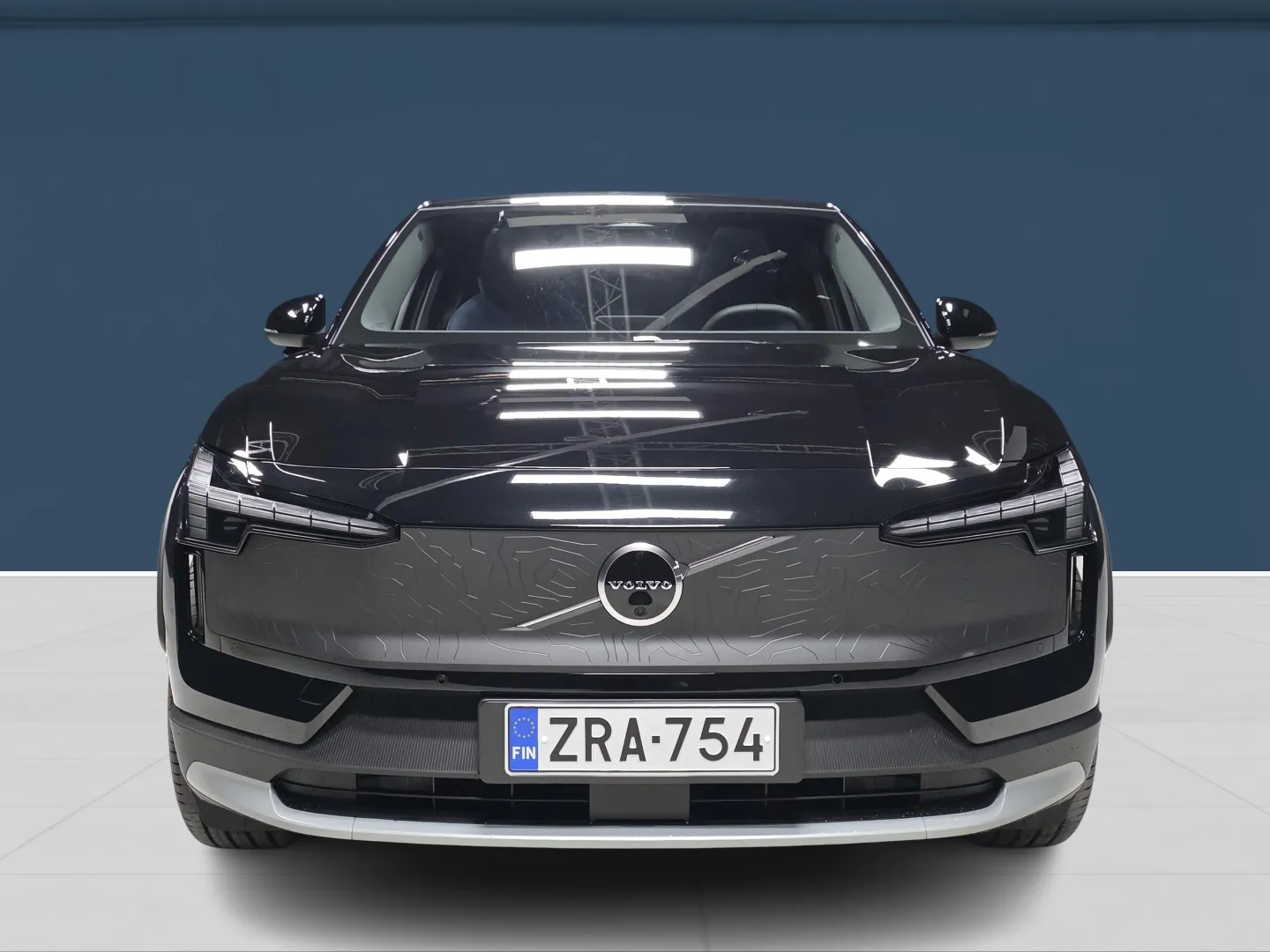 Autokuva 2 - ZRA-754