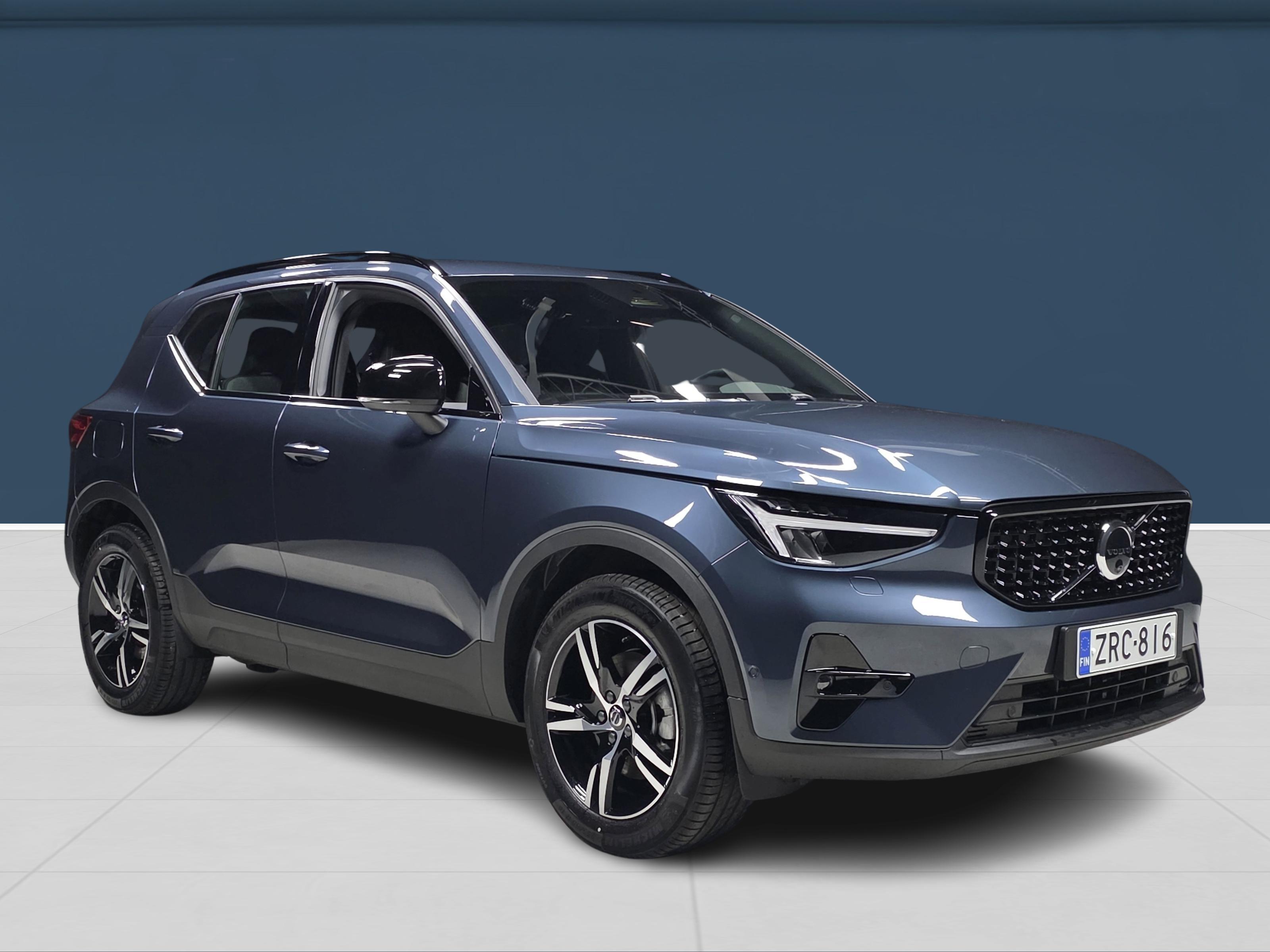 Volvo XC40 B3 MHEV Plus 2026, kuva 3/16