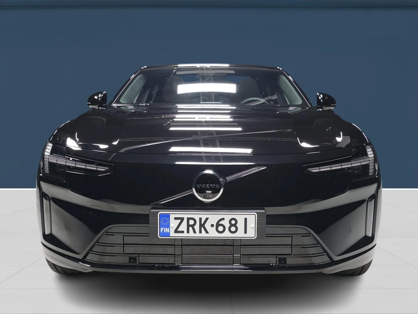 Autokuva 2 - ZRK-681