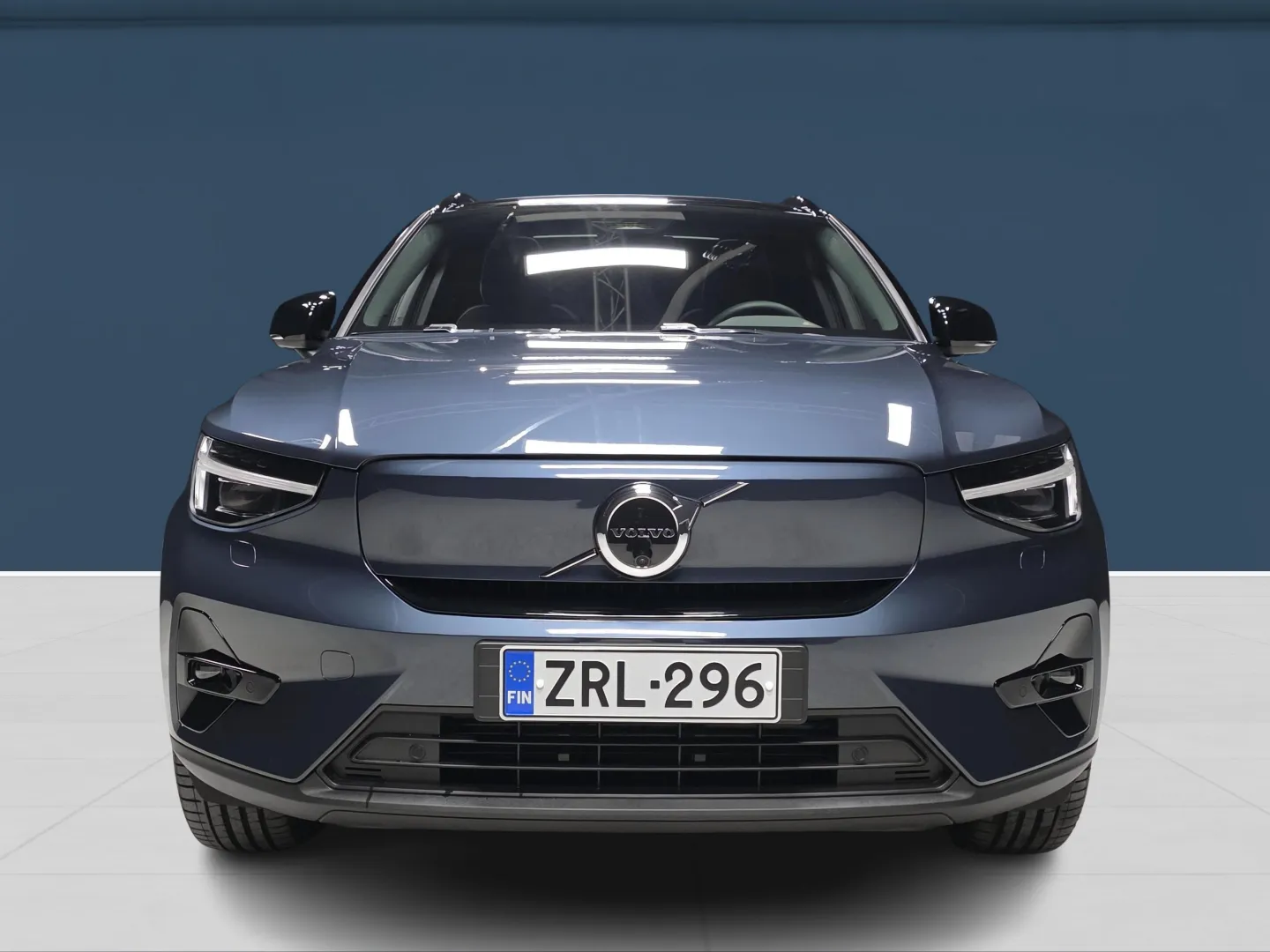 Autokuva 2 - ZRL-296