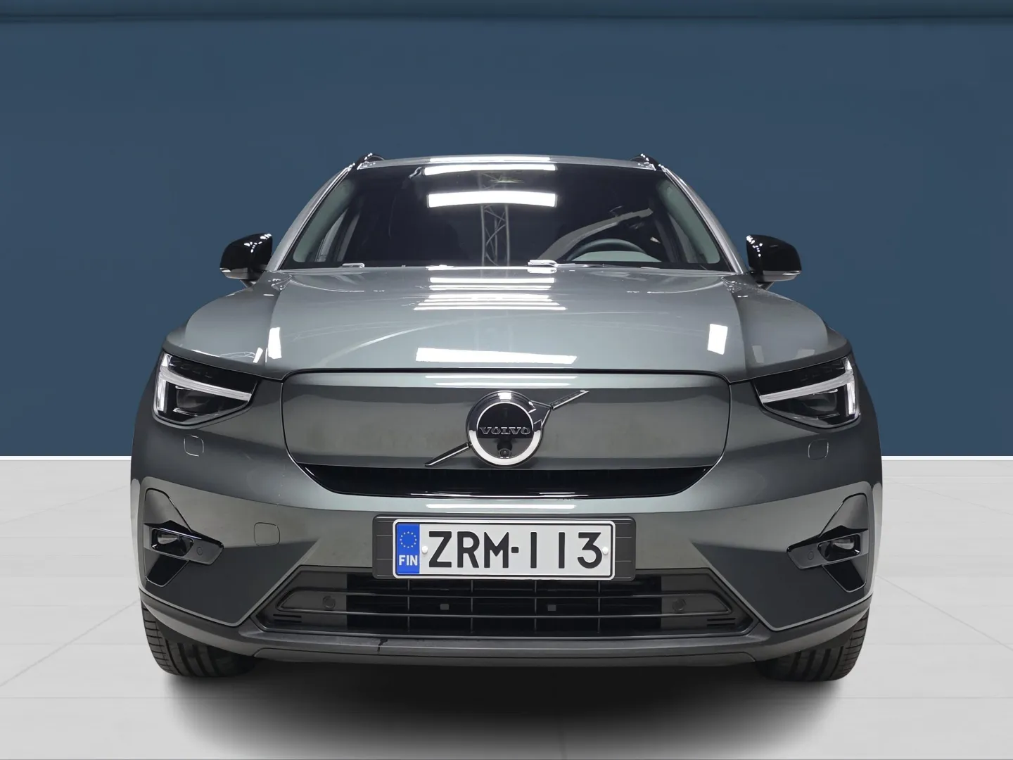 Autokuva 2 - ZRM-113
