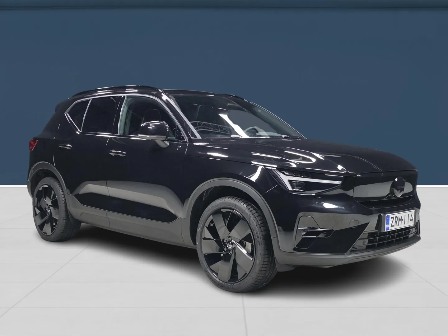 Autokuva 3 - ZRM-114