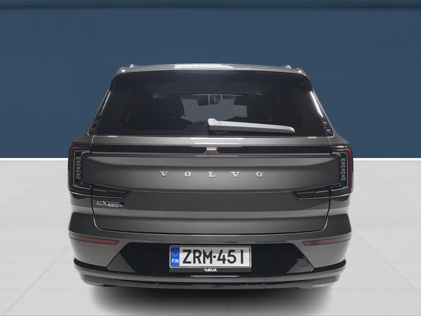 Autokuva 6 - ZRM-451