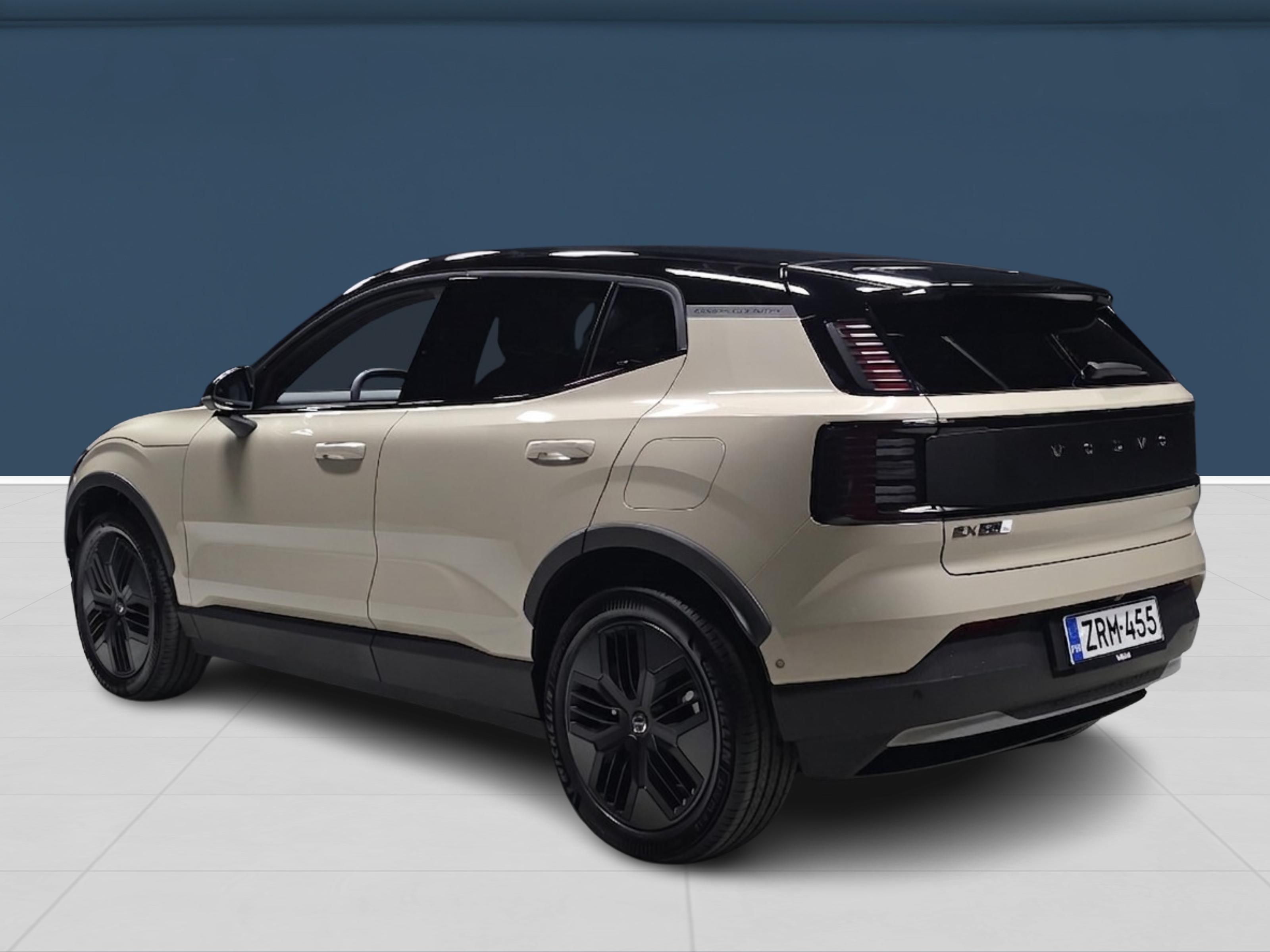 Volvo EX30 Cross Country 2026, kuva 6/14